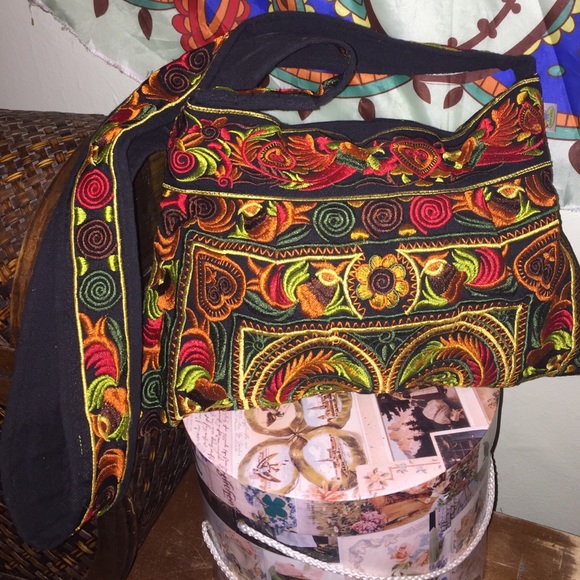 Sam Well embroidered crossbody - Picture 1 of 1